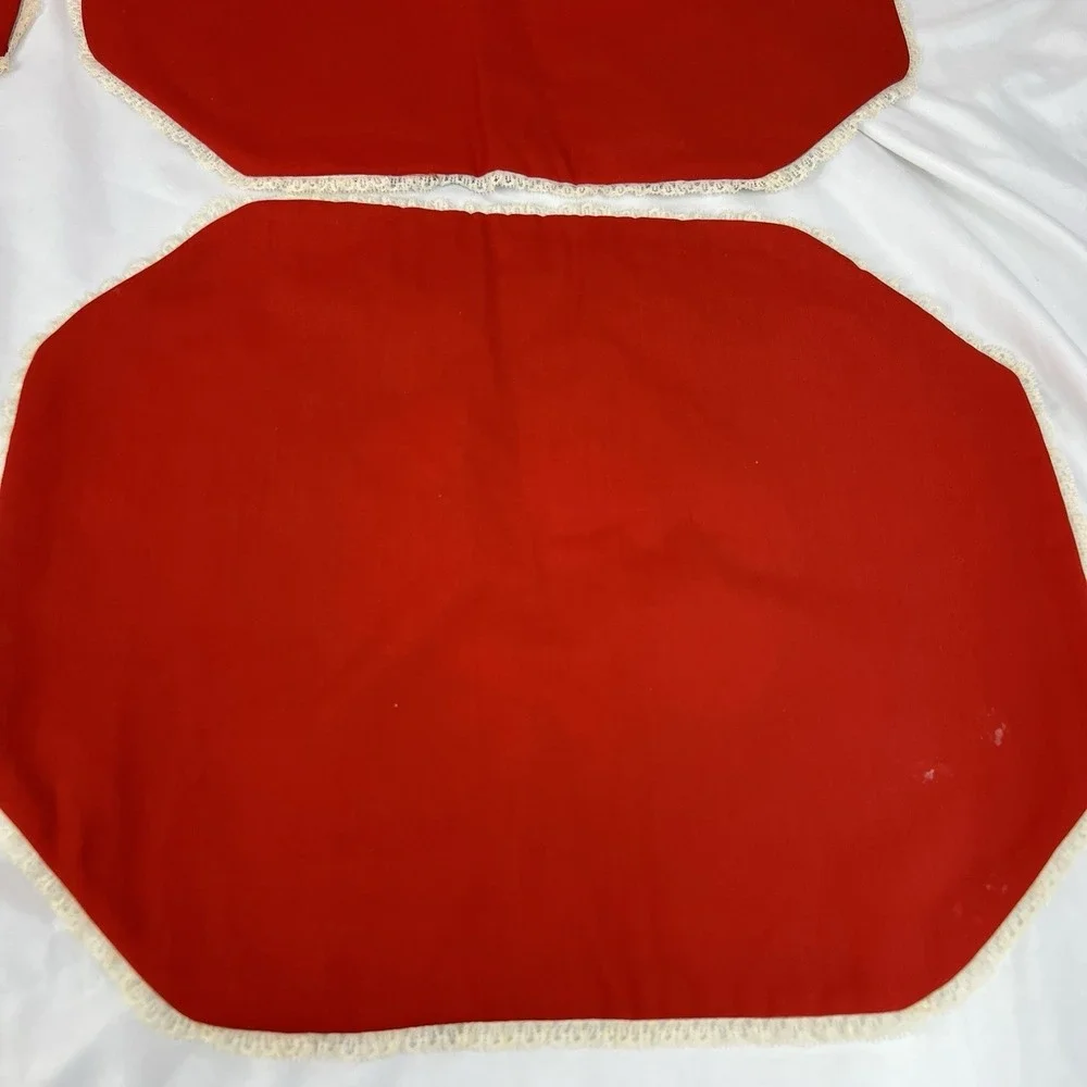 Vintage Quilted Floral Placemats Set‎ of 4 Green Red Cottagecore Holiday Roses